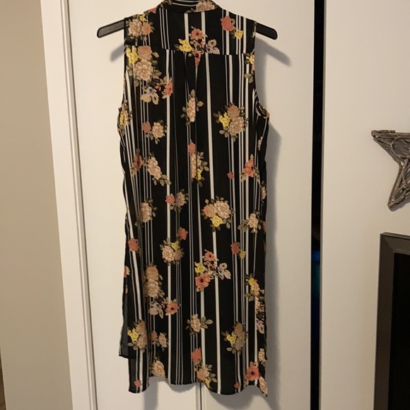 Spense Button Down Shirt - Picture 4 of 5